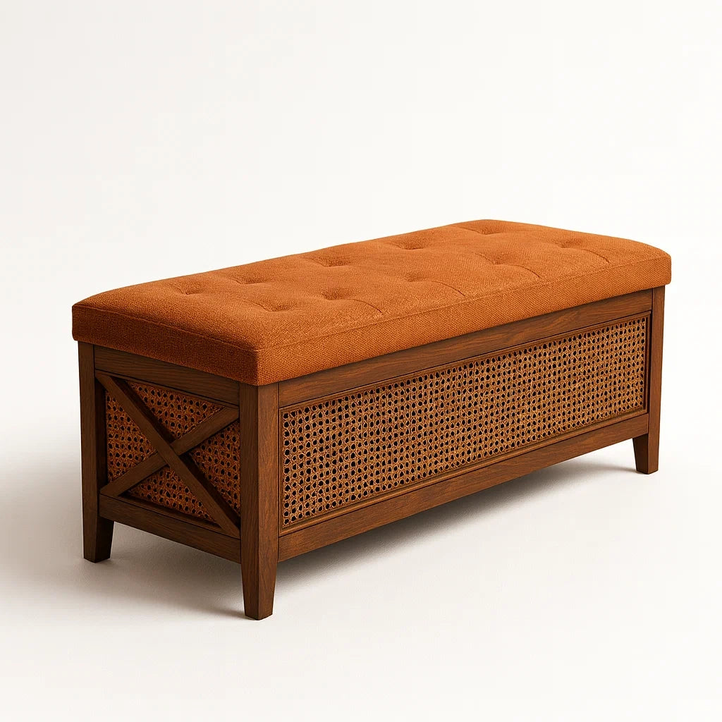 Bank aus Massivholz mit Orangem Stoffbezug und Rattan